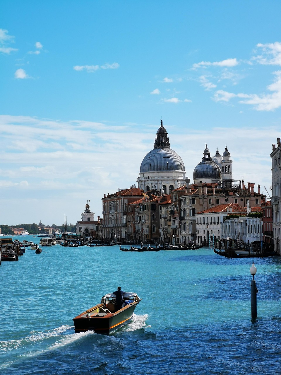 venice, italy, architecture, city, channel, water, europe, travel, buildings, ship, river, nature, canal